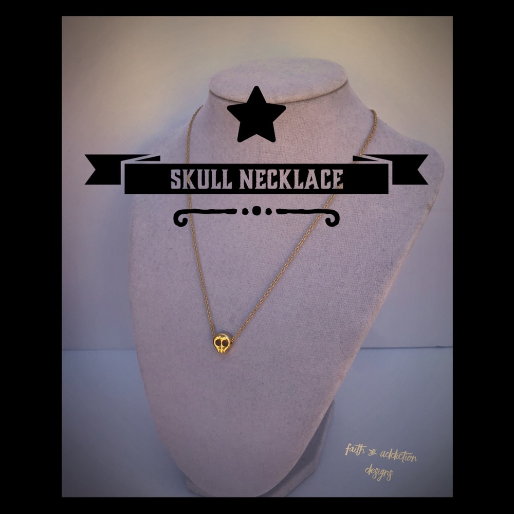 3 for $15 💀Skull necklace💀